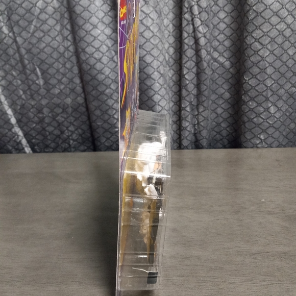 1996 Toybiz Marvel Spider Wars Black Cat Action Figure No.47184 - Picture 3 of 6